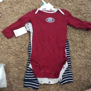 Carter’s- 3 piece set